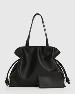 Belle & Bloom C'Est La Vie Shoulder Bag - Black Fashion