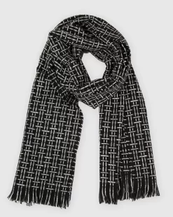 Belle & Bloom Downtown Textured Scarf - Black Cheap